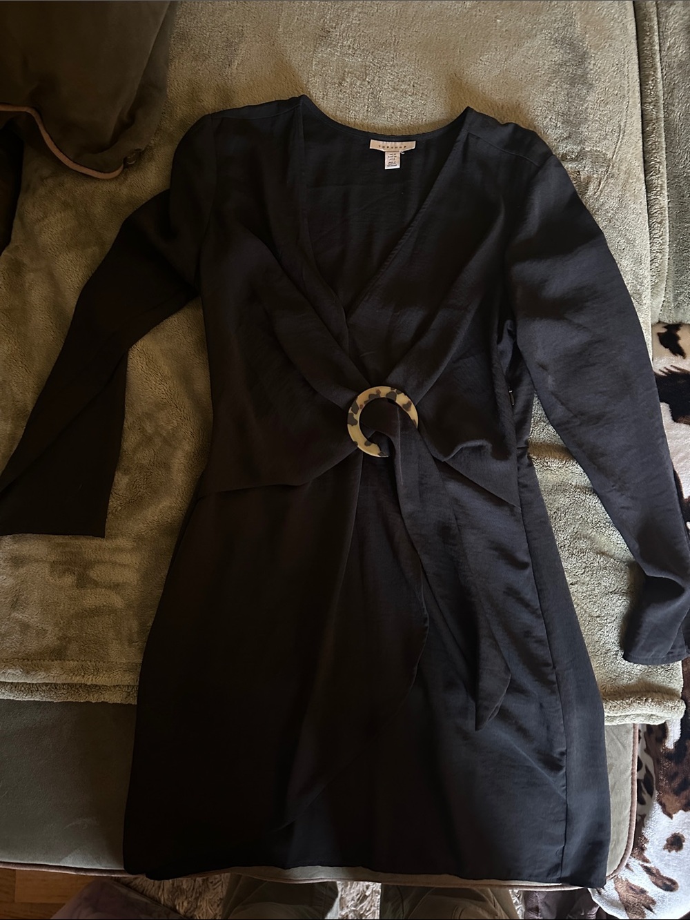 Topshop Black Dress with Tortoiseshell Ring